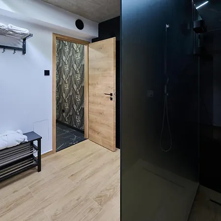 Grandis Premium Aparthotel