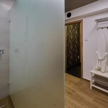 Grandis Premium Aparthotel 4*