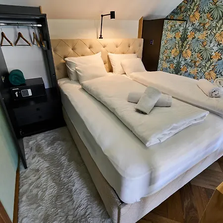 Grandis Premium 4* Gödöllő
