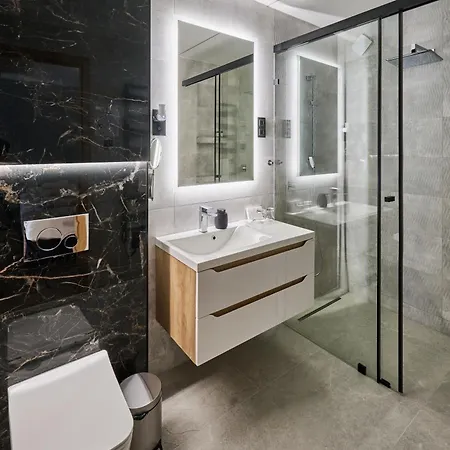 Grandis Premium Aparthotel