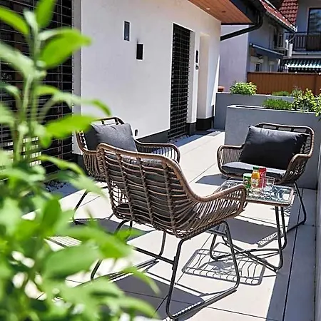 Grandis Premium Gödöllő
