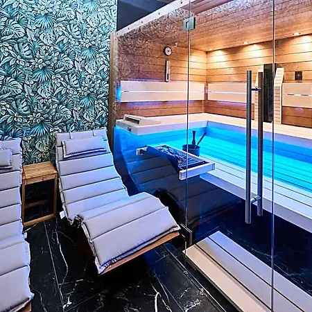 Grandis Premium 4* Gödöllő