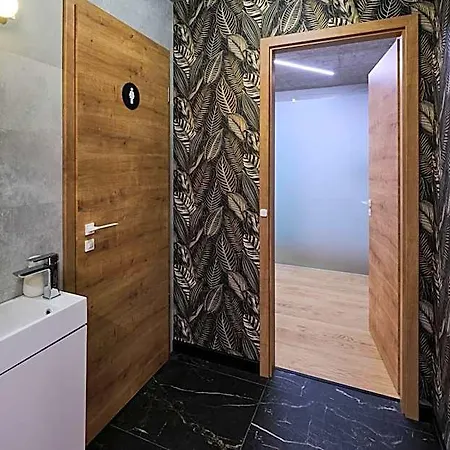 Grandis Premium Aparthotel Gödöllő