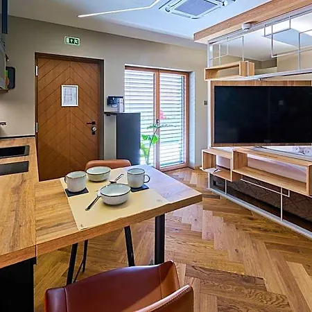 Grandis Premium Aparthotel 4*