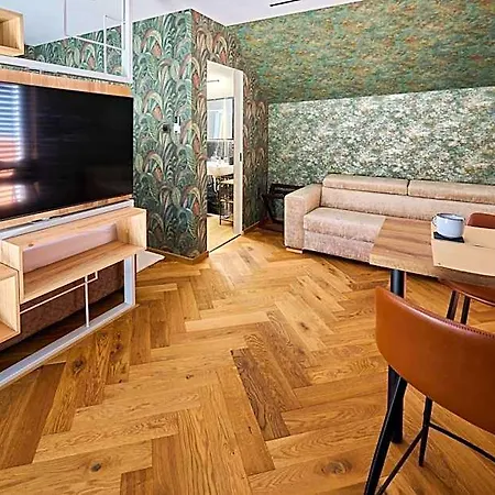 Aparthotel Grandis Premium