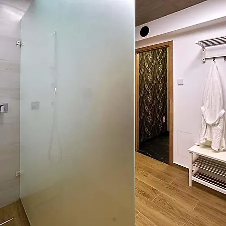 Grandis Premium 4*