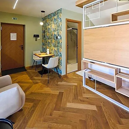 Grandis Premium Aparthotel 4*