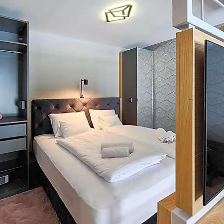Grandis Premium 4* Gödöllő
